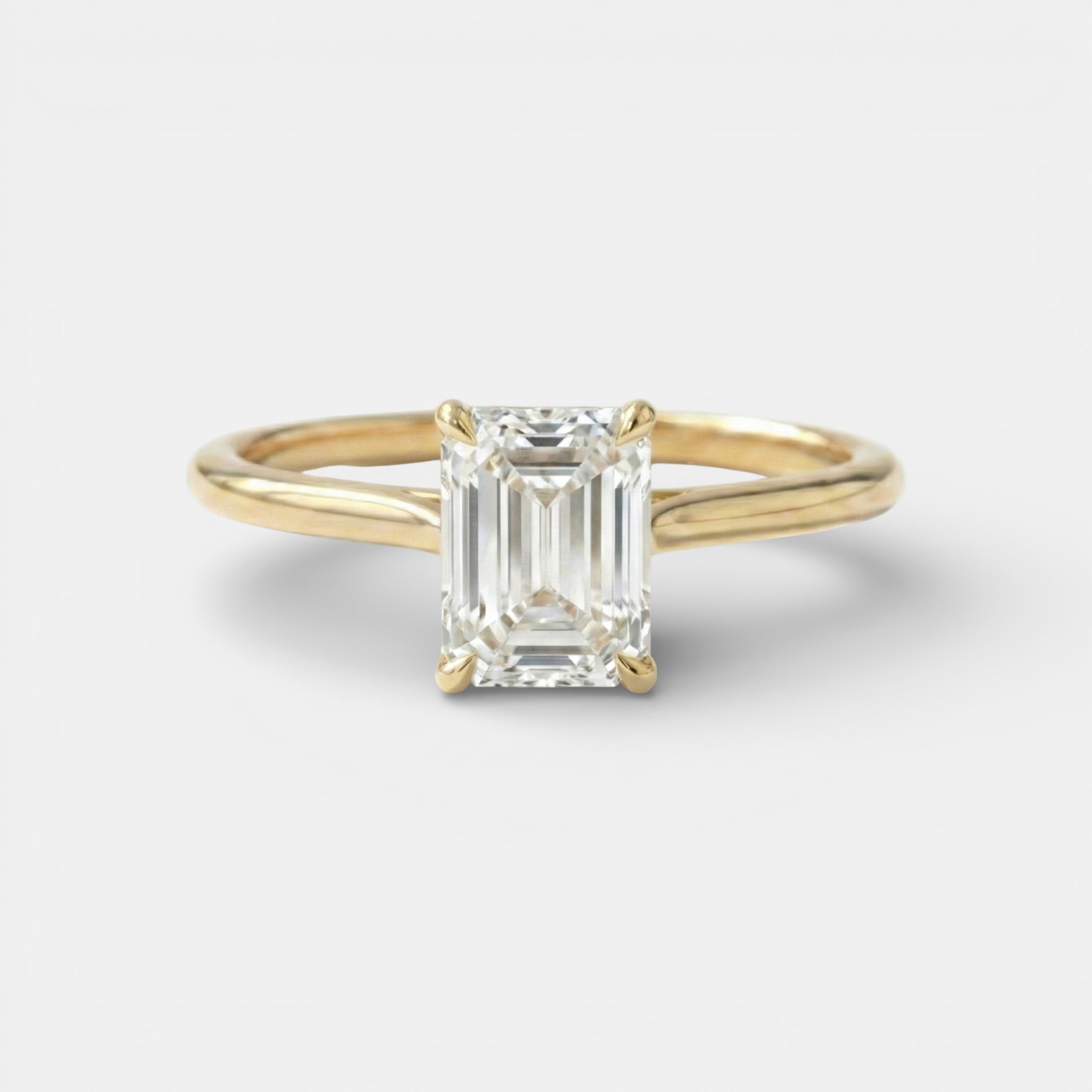 the LUNA Ring - 4 prong