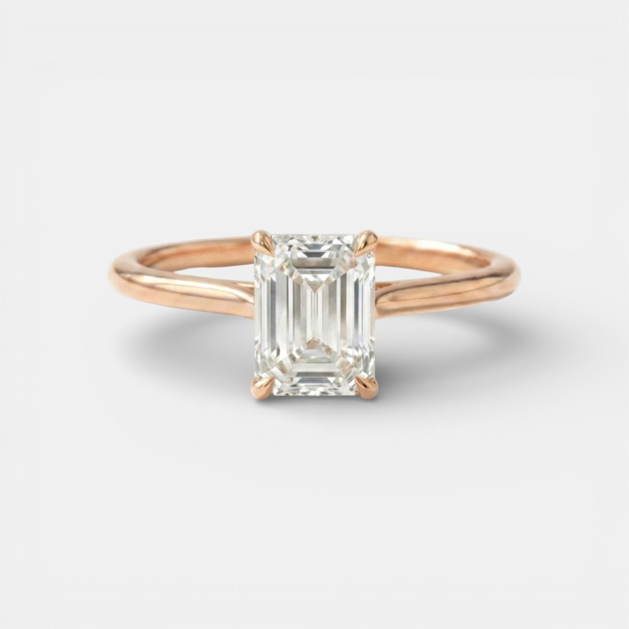 the LUNA Ring - 4 prong