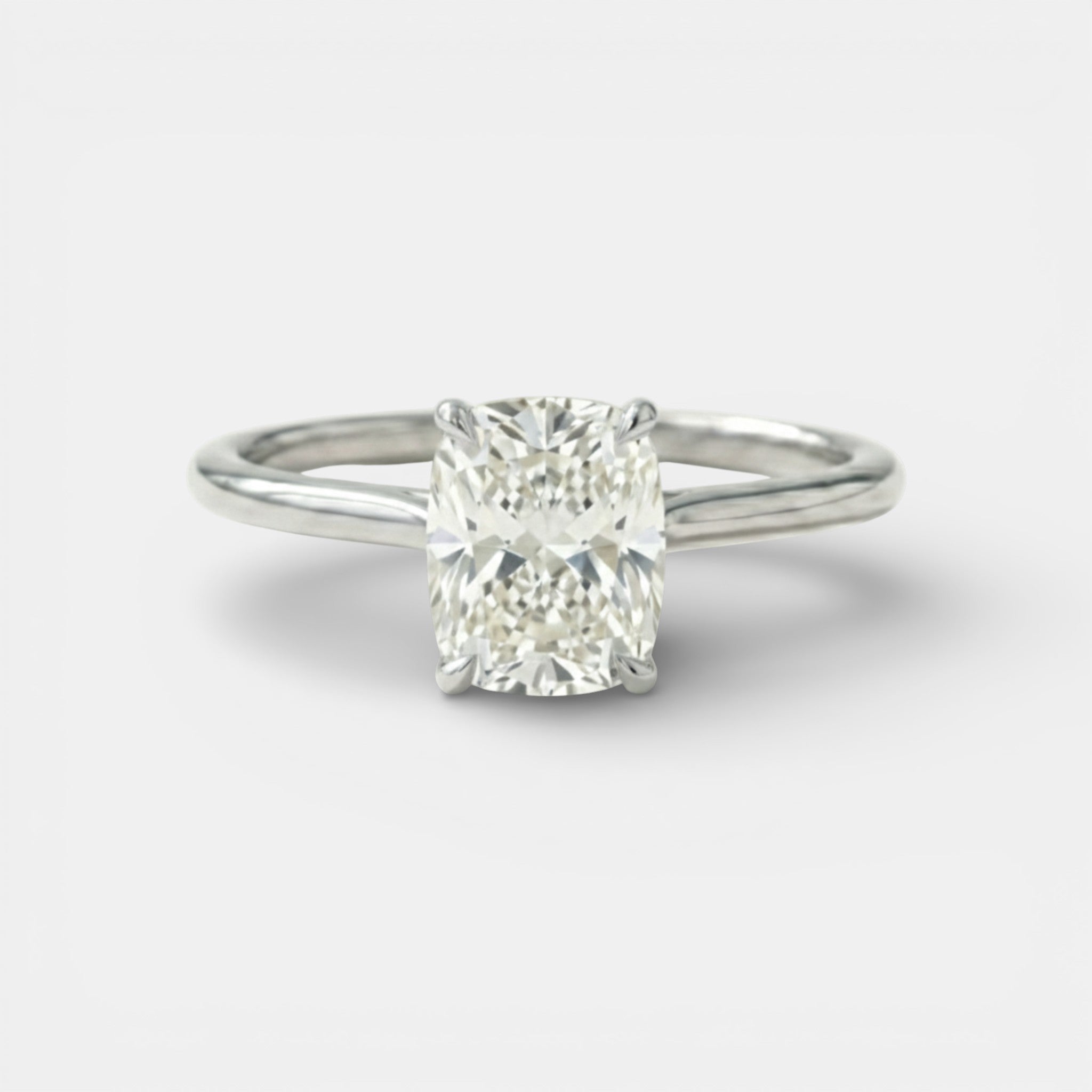 the LUNA Ring - 4 prong