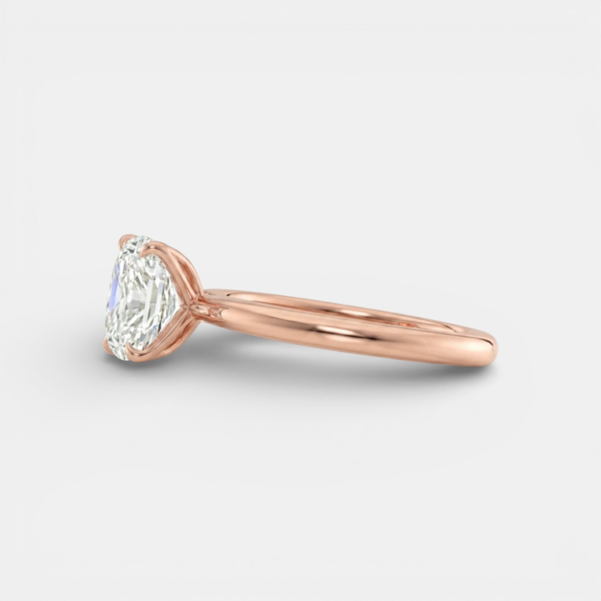 the LUNA Ring - 4 prong