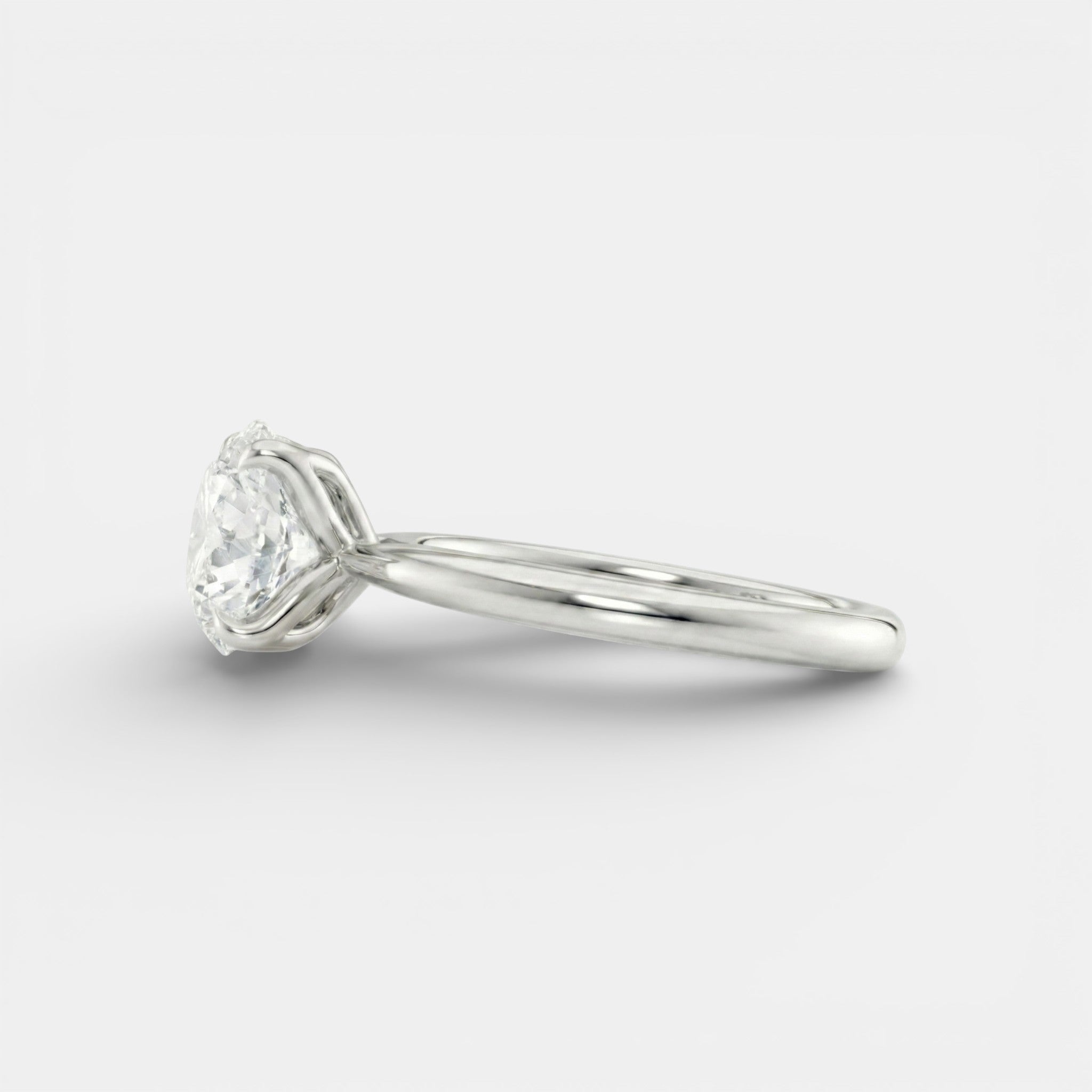 the LUNA Ring - 4 prong